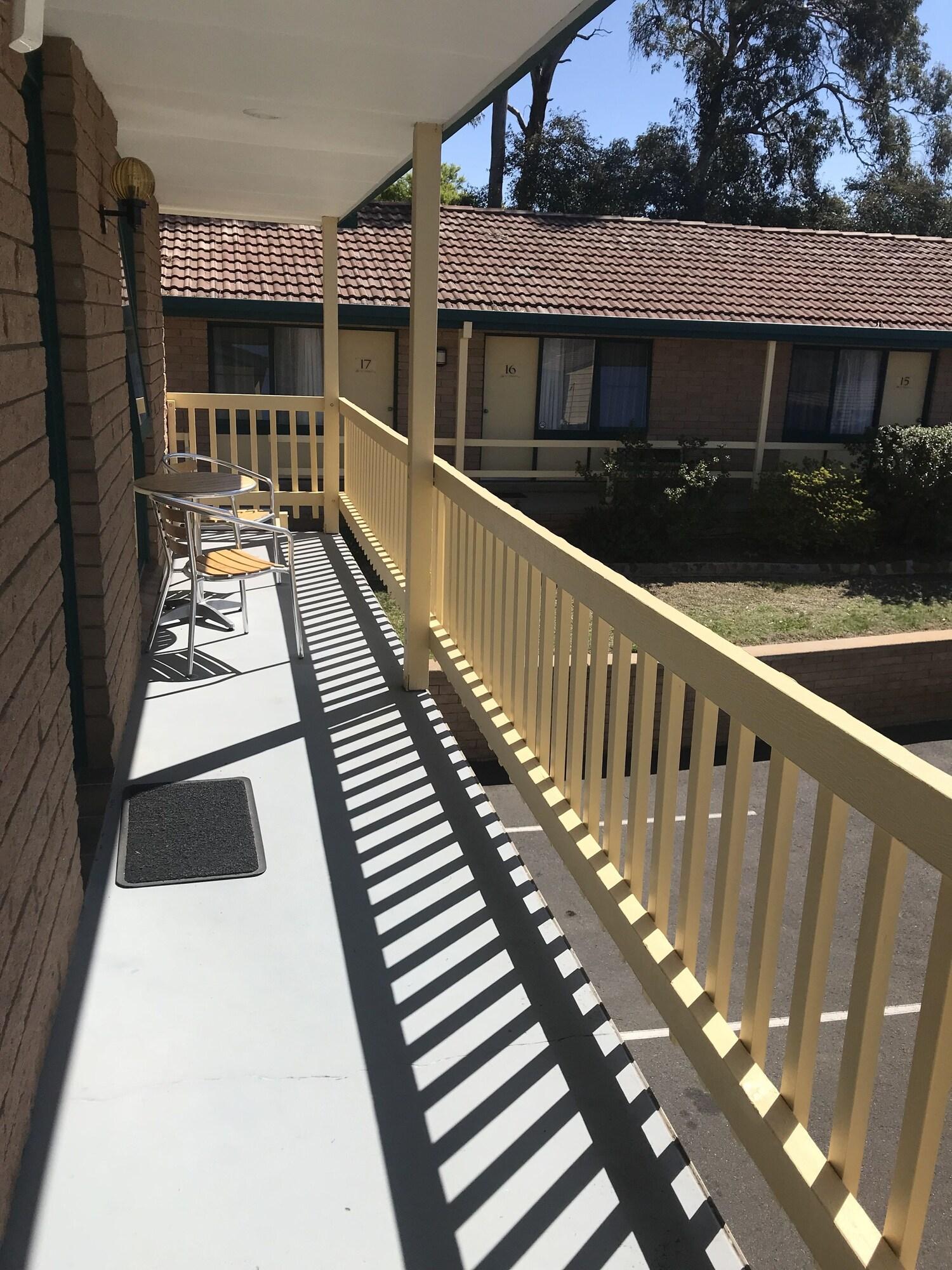 Hideaway Motor Inn Armidale Exterior photo