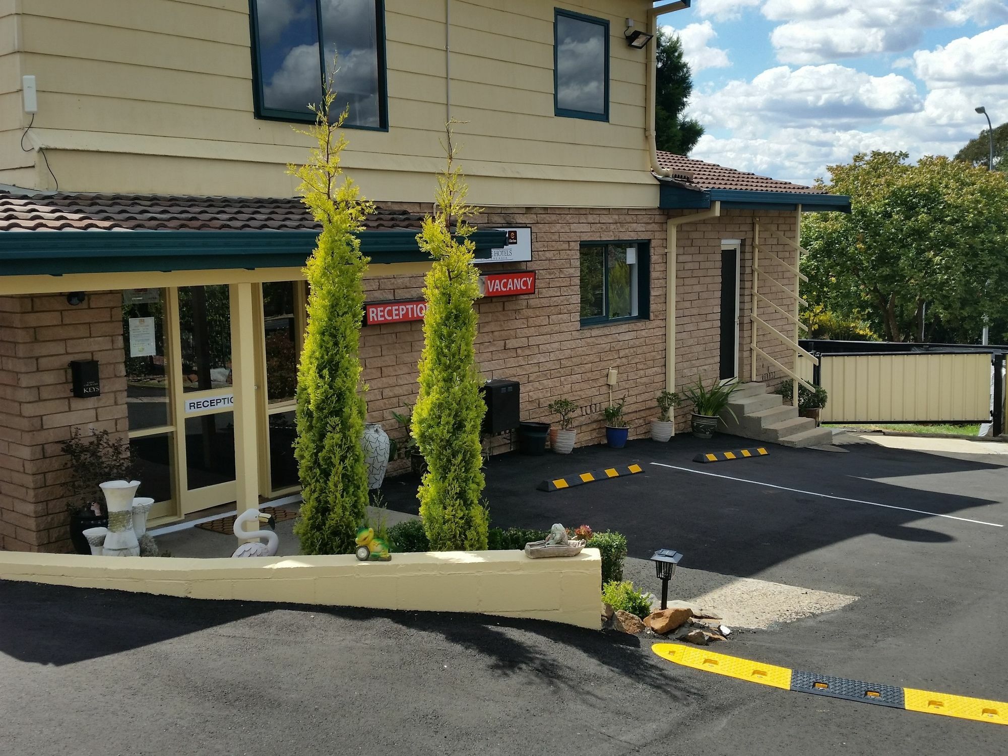 Hideaway Motor Inn Armidale Exterior photo